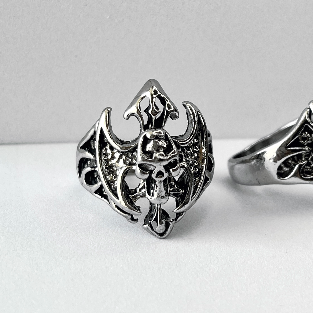 Mystic ancient ring