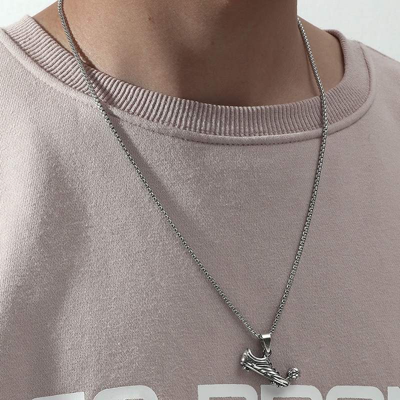 Retro striker pendant