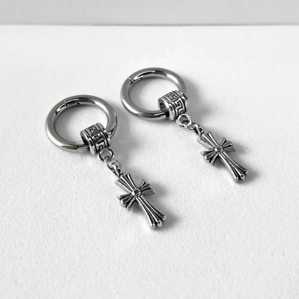 Silver classic cross